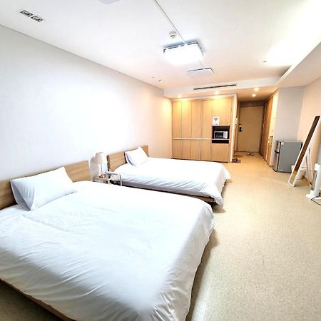 Incheon Airport Line Guesthouse Bagian luar foto